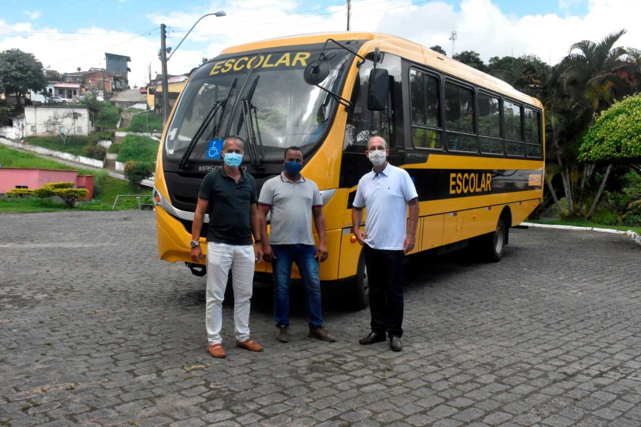 Camacã: Prefeitura recebe mais um Micro Ônibus Escolar